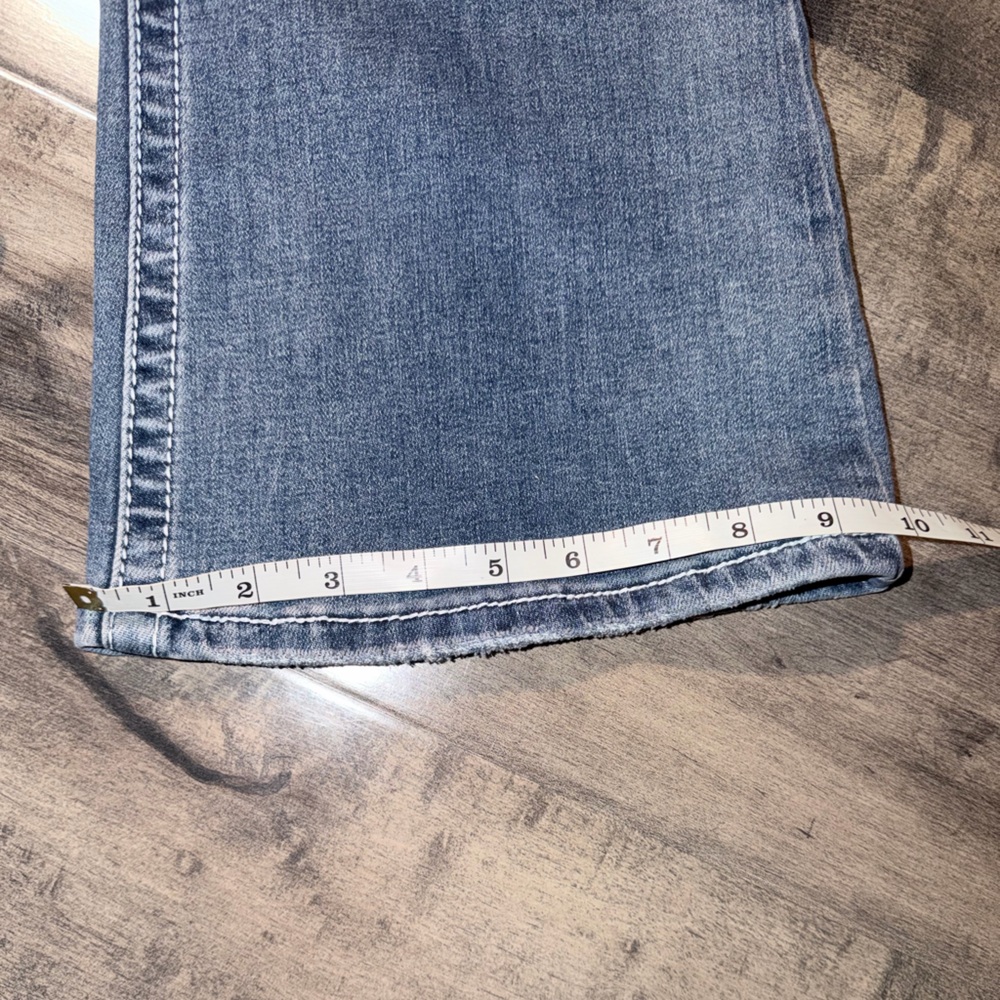 NWT Telepatia Low Rise Bootcut Angel Wing back Pocket Embroidered with Rhi - Picture 3 of 9